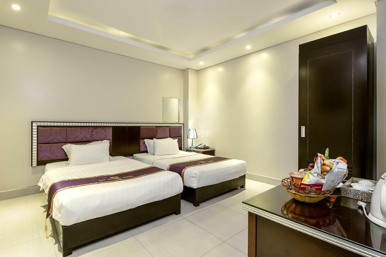 Bay Sydney Hotel Da Nang Esterno foto