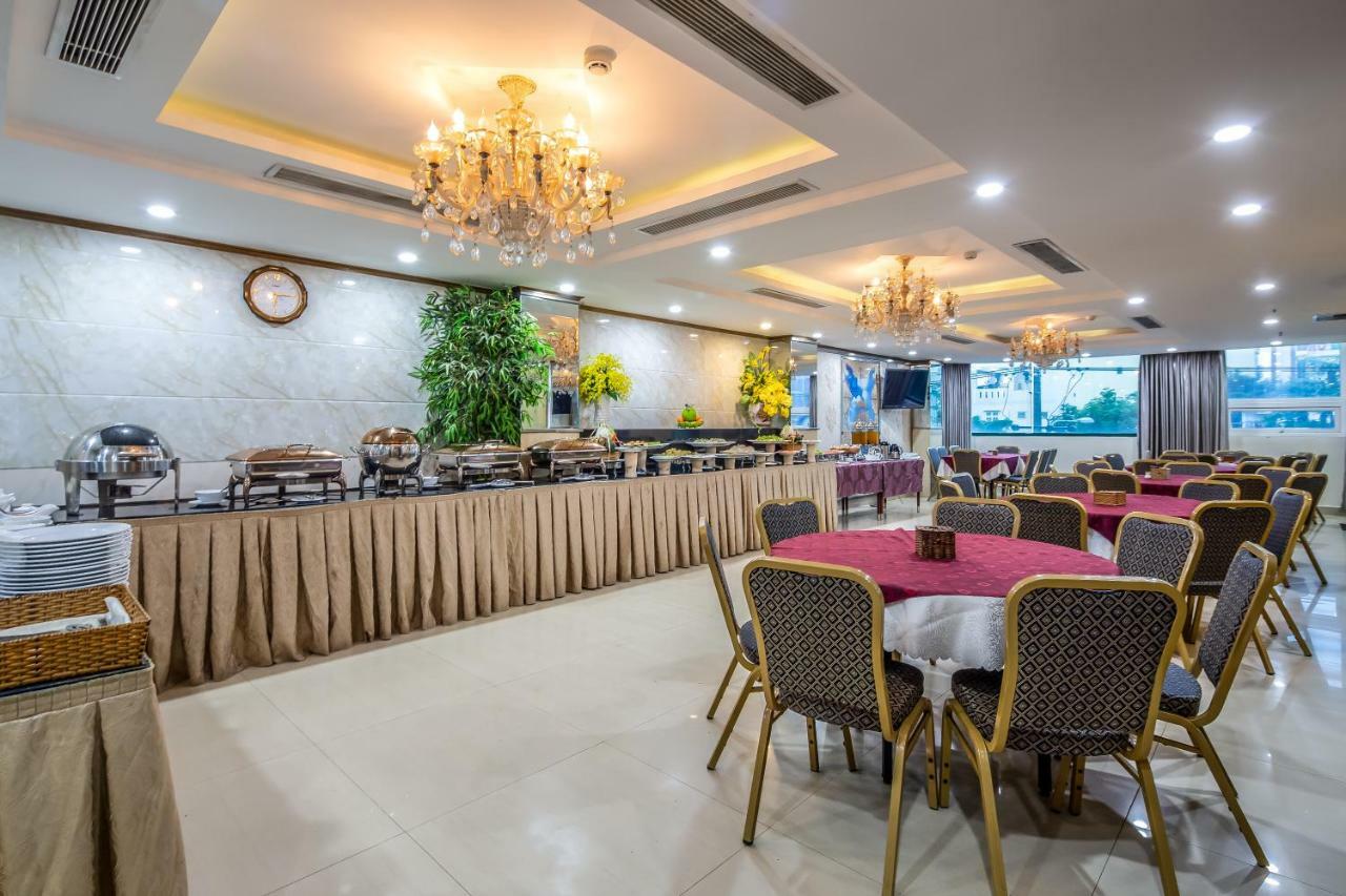 Bay Sydney Hotel Da Nang Esterno foto