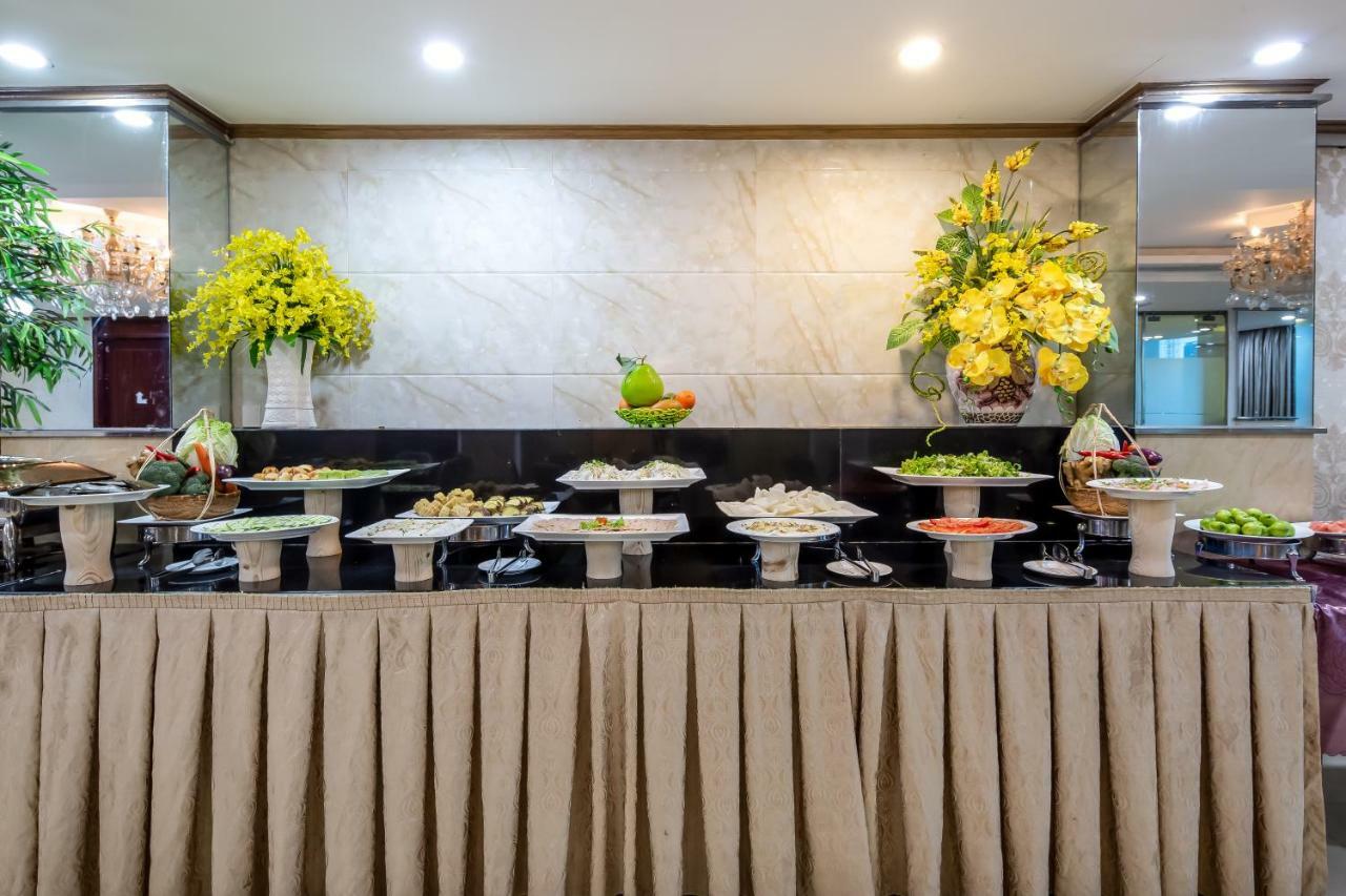 Bay Sydney Hotel Da Nang Esterno foto